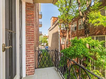 Apartment balcony at Highview and Castle Manor, Washington
